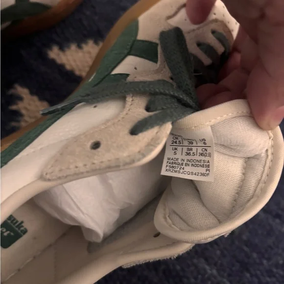 Onitsuka Tiger GSM sneakers in Cream and Hiking Green - Picture 7 of 8